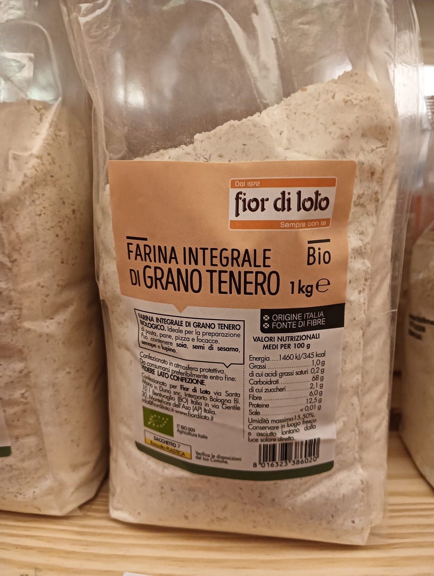 FIOR DI LOTO Farina integrale di grano tenero