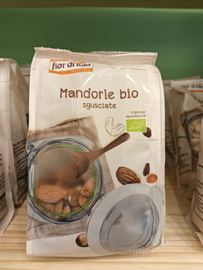 FIOR DI LOTO Mandorle pelate e sgusciate bio